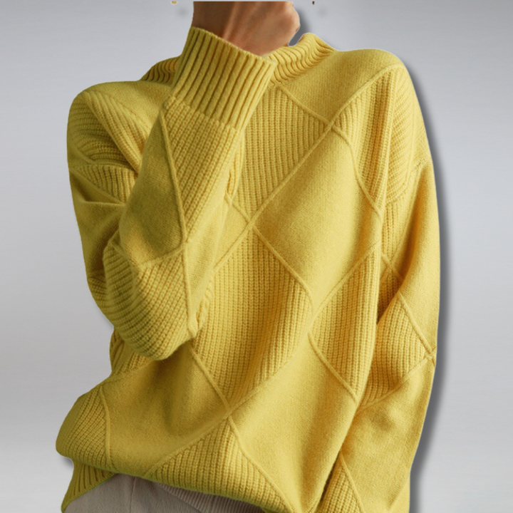 Lia - Soft Cashmere Turtleneck