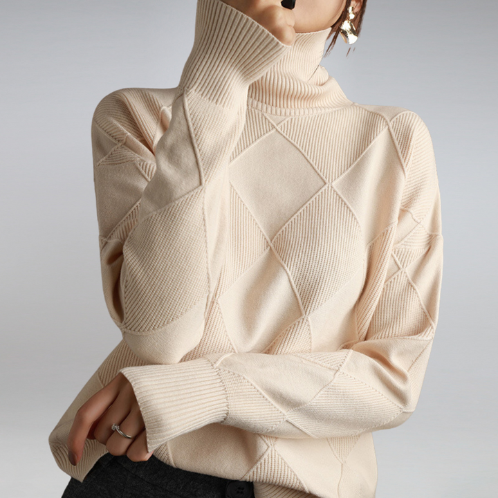 Lia - Soft Cashmere Turtleneck