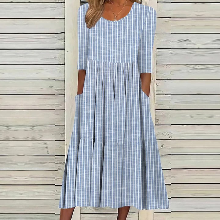 Ivy - Midi Dress with Half Sleeves